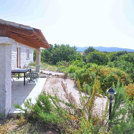 Apartamento Mare Di Ginepri Badesi Exterior foto