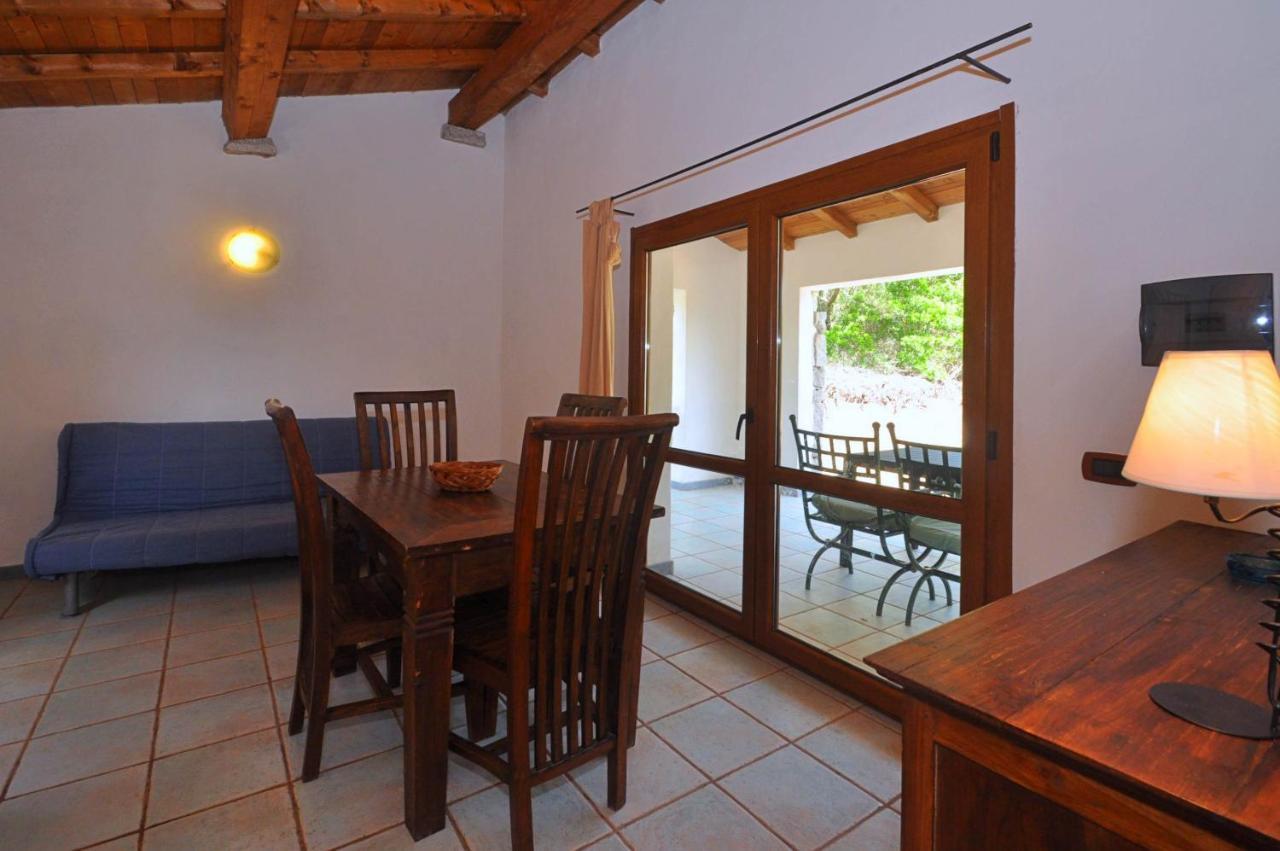 Apartamento Mare Di Ginepri Badesi Exterior foto