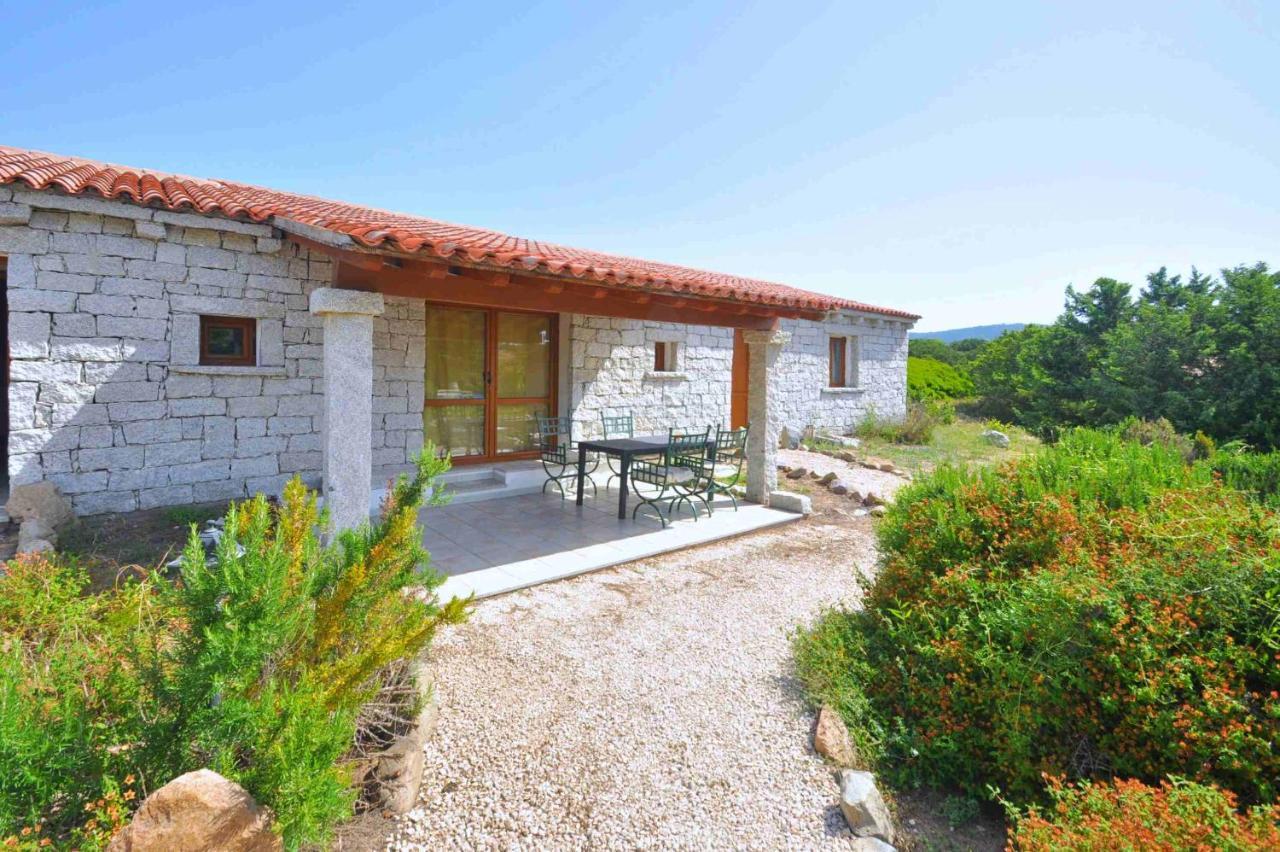 Apartamento Mare Di Ginepri Badesi Exterior foto